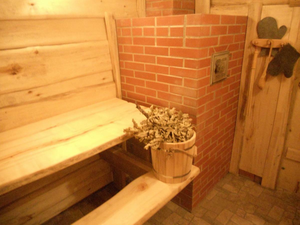 Viesu Maja Forrest Vila Dzimtmisa Exterior foto