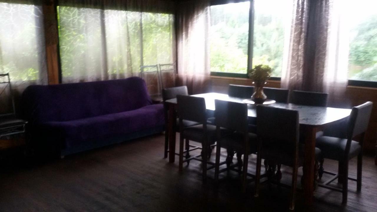 Viesu Maja Forrest Vila Dzimtmisa Exterior foto